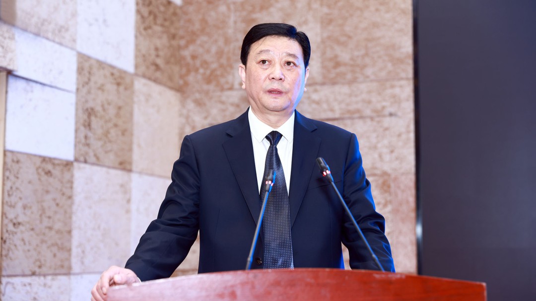 中國涂料工業協會會長劉普軍參加2023第五屆西部車輛涂裝創新論壇并致辭